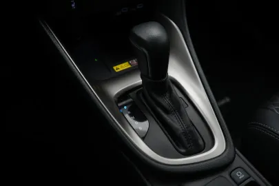 Car image 49