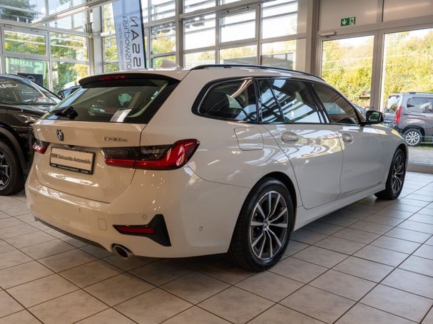 BMW 320 e Touring M Sport xDrive 150 kW image number 6