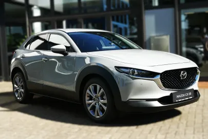 Car image 2