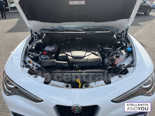 Alfa Romeo Stelvio 2.2 AT8 118 kW image number 14