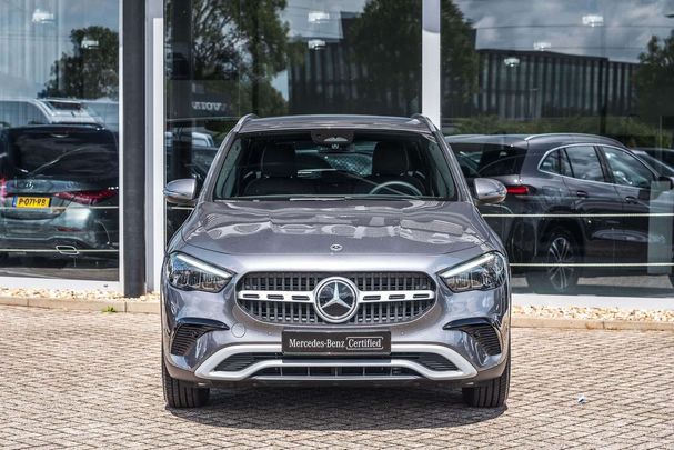 Mercedes-Benz GLA 180 100 kW image number 9