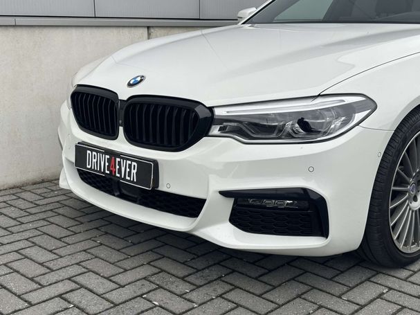 BMW 540i Touring 251 kW image number 9