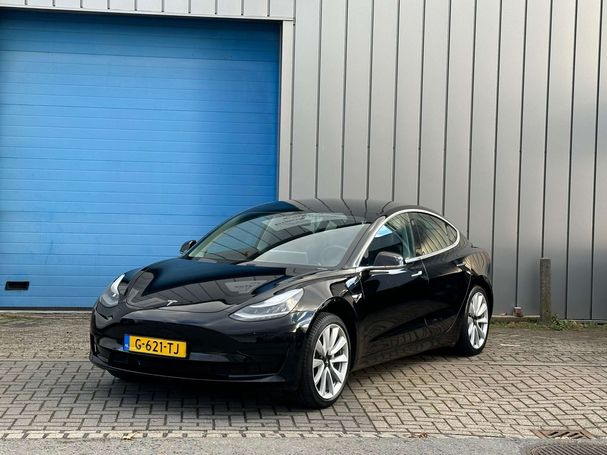 Tesla Model 3 60 Plus 175 kW image number 2