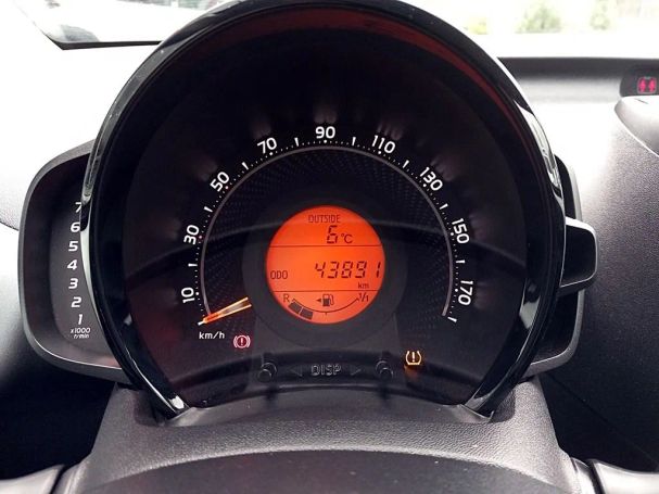 Toyota Aygo 53 kW image number 16