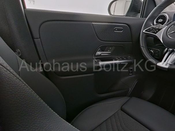 Mercedes-Benz GLA 200 120 kW image number 6