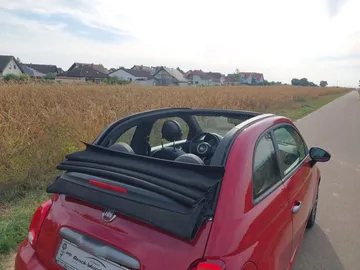 Car image 16