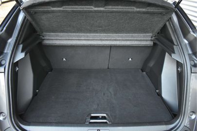 Car image 38