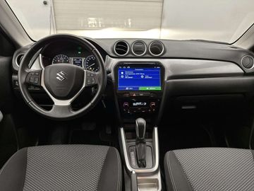 Car image 10