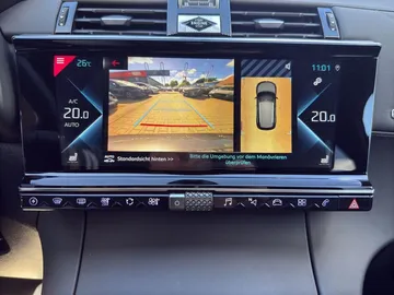 Car image 40