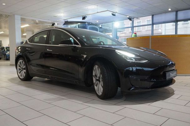 Tesla Model 3 Long Range AWD 324 kW image number 3