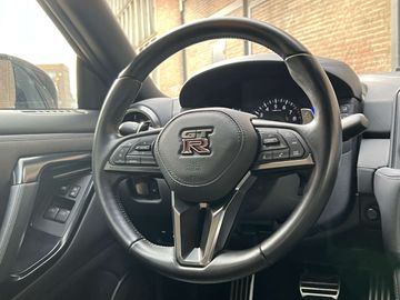 Car image 33