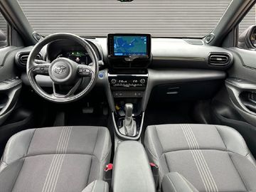 Car image 10