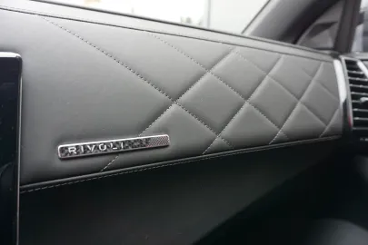 Car image 27