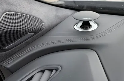 Car image 22