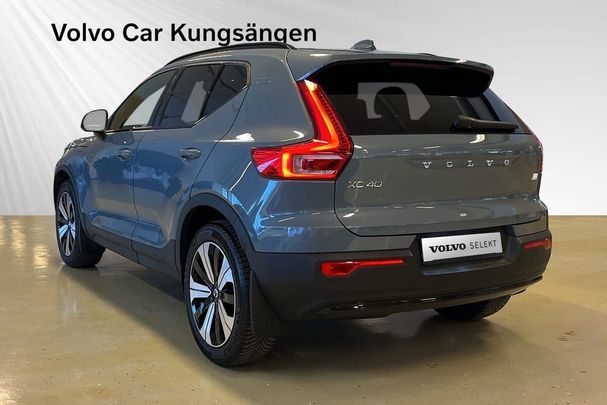 Volvo XC40 Recharge T4 Plus Dark 157 kW image number 5