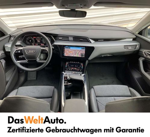 Audi Q8 55 quattro e-tron Business 250 kW image number 6