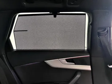 Car image 33