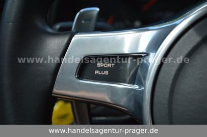 Car image 35
