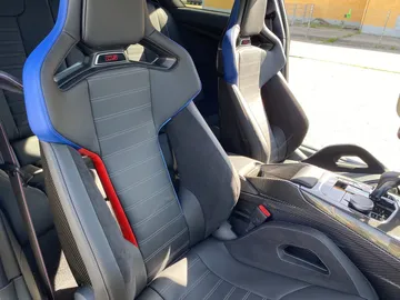 Car image 28