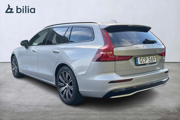 Volvo V60 B4 Plus 147 kW image number 3