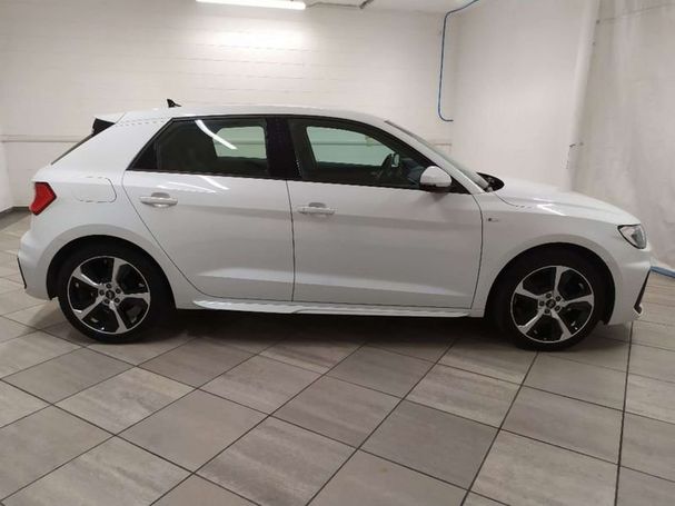 Audi A1 25 TFSI S-line Sportback 70 kW image number 4