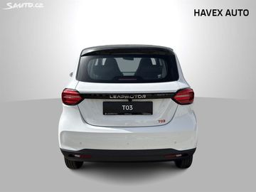Car image 26
