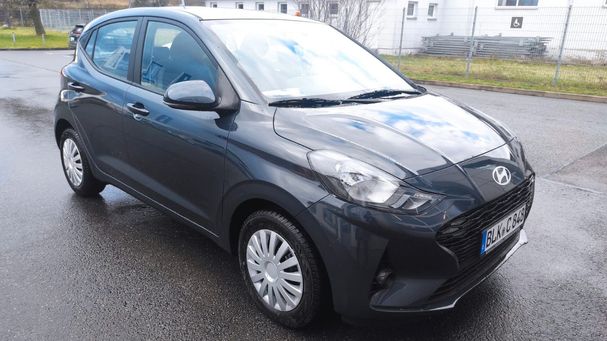 Hyundai i10 1.2 Trend 62 kW image number 2