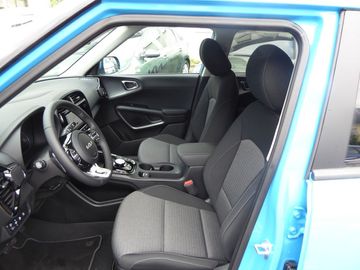 Car image 10