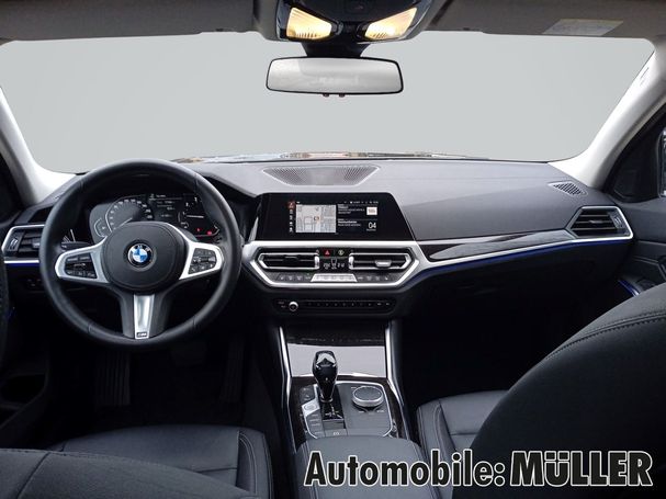 BMW 320i 135 kW image number 14