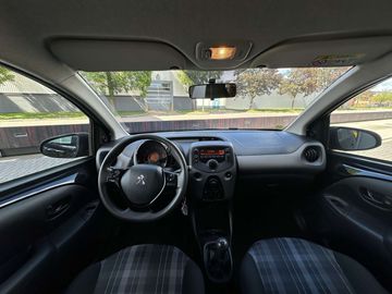 Car image 21