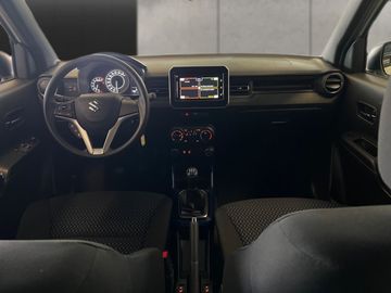 Car image 16