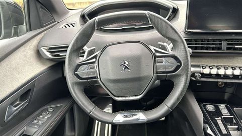 Car image 36