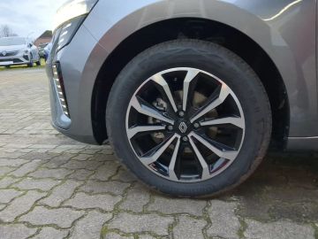 Car image 29