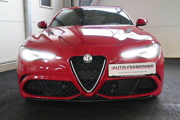 Alfa Romeo Giulia 2.9 V6 Quadrifoglio 375 kW image number 3