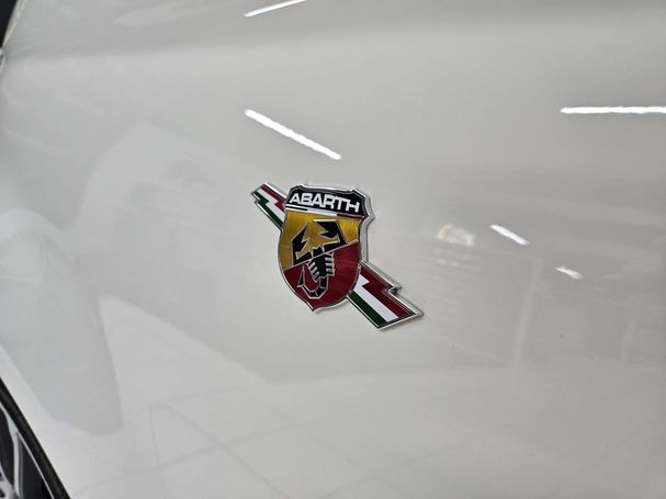 Abarth 595C 1.4 T Jet 165 Turismo 121 kW image number 19