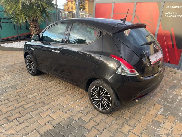 Lancia Ypsilon 51 kW image number 6