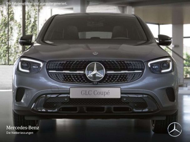 Mercedes-Benz GLC 300 e 235 kW image number 8