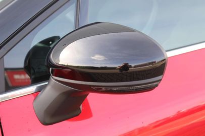 Car image 37