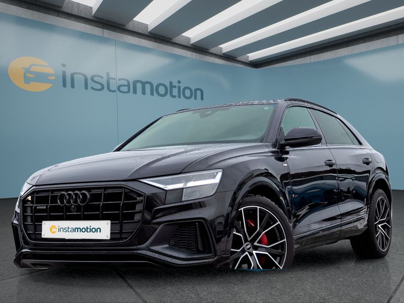 Audi Q8 55 TFSIe S-line