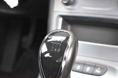 Car image 31