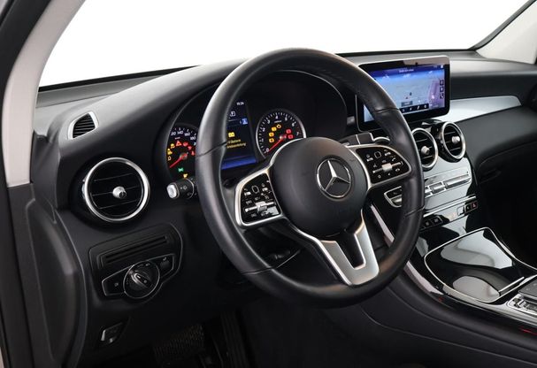 Mercedes-Benz GLC 300 e 235 kW image number 15