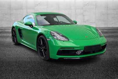 Car image 2