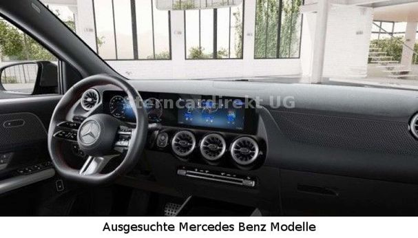 Mercedes-Benz GLA 180 100 kW image number 10