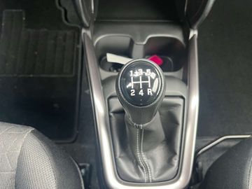 Car image 13