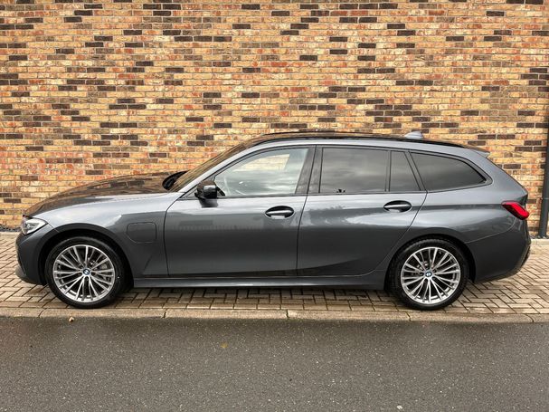 BMW 330 Touring Sport Line 185 kW image number 5