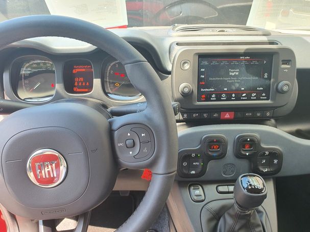 Fiat Panda 1.0 Hybrid RED 51 kW image number 8