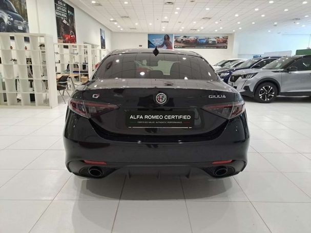 Alfa Romeo Giulia 2.2 Veloce 154 kW image number 3