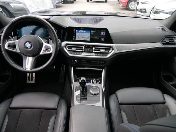 BMW 320d Touring xDrive 140 kW image number 13