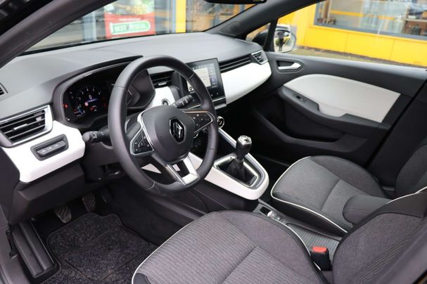 Renault Clio TCe 90 66 kW image number 25