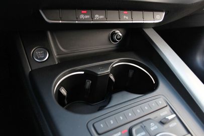 Car image 36